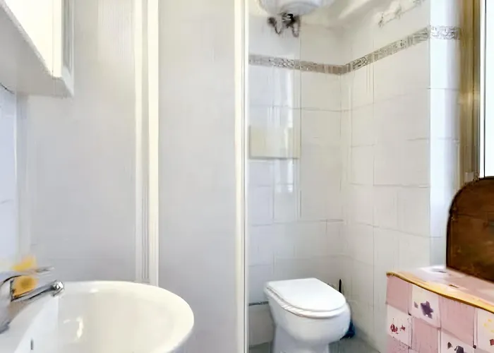 Apartment Comfortable In 40.2 M² With Wifi Rom